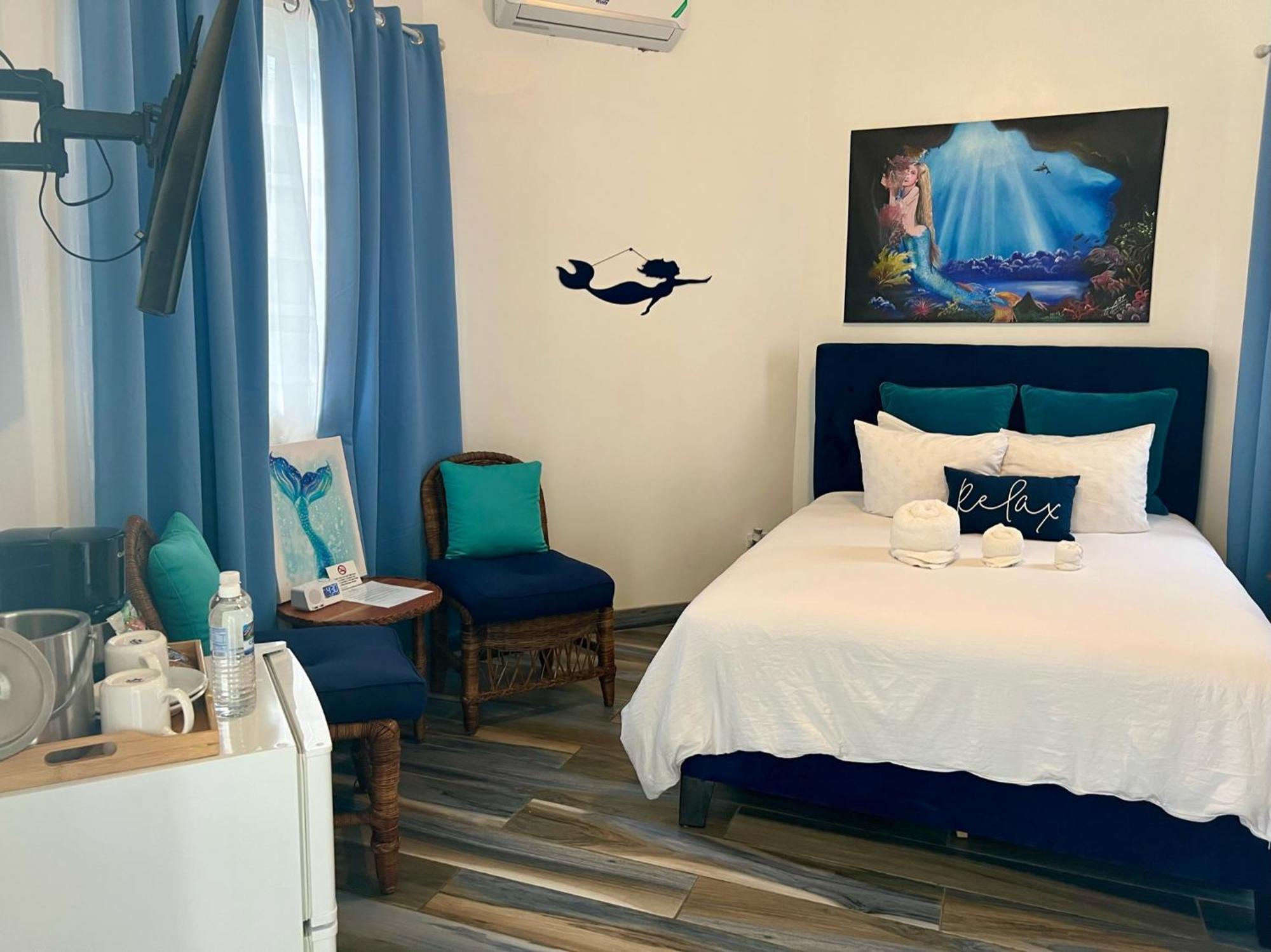 Blue Skies Beach Resort Negril Ngoại thất bức ảnh